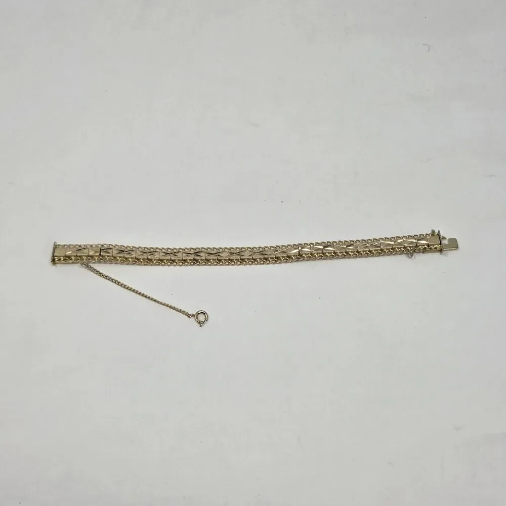Vintage Gold Tone Diamond Cut Link Bracelet Box Clasp Safety Chain Mid Century